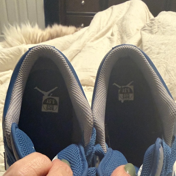 Nike Jordan 1 Low True Blue - Picture 4 of 5